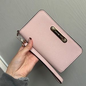 Michael Kors Wristlet